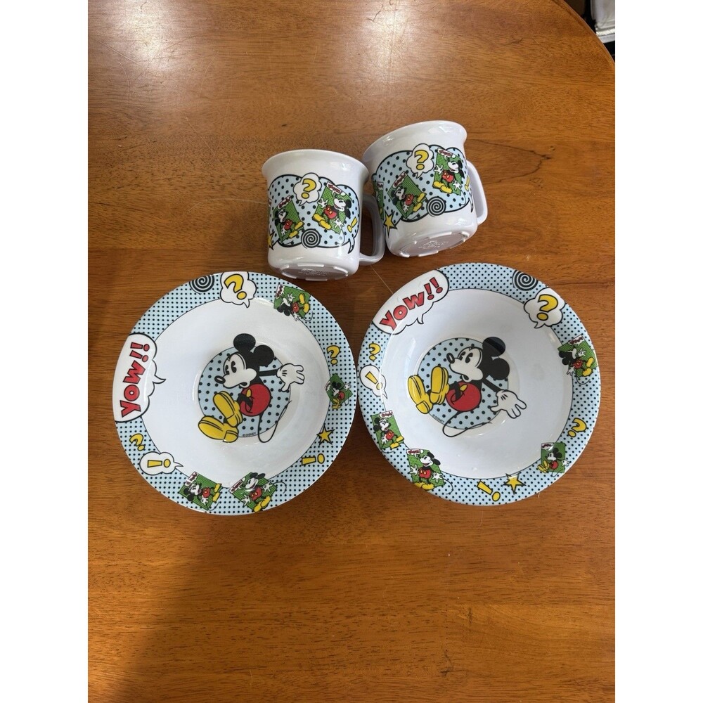 Disney Mickey Mouse Pop Art Plastic Dinnerware Set 2 Mugs 2 Bowls Vintage